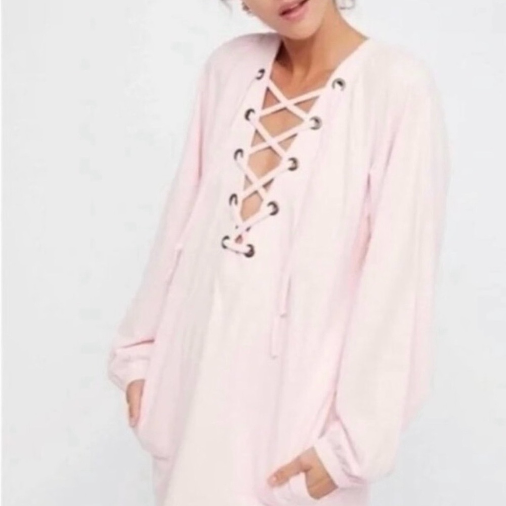 Free People Wellington Lace-Up Tunic
Mini Dress Sweatshirt Pink XS